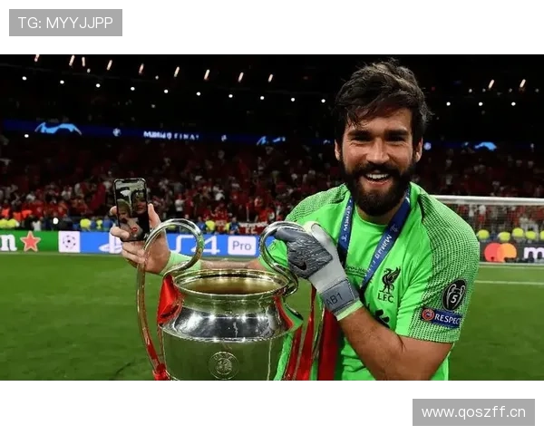 阿利松高位防线出击时机与协同防守分析