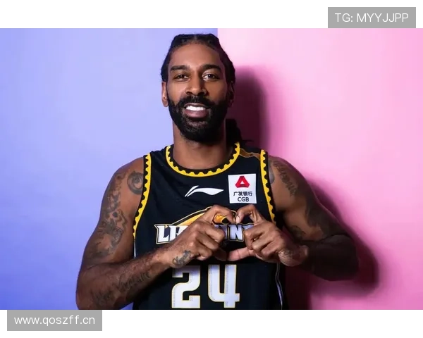 OJ·梅奥无球跑动制造空位，三分效率领跑替补席